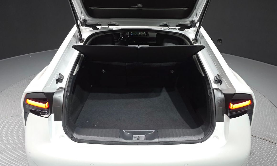 Toyota Prius 2024