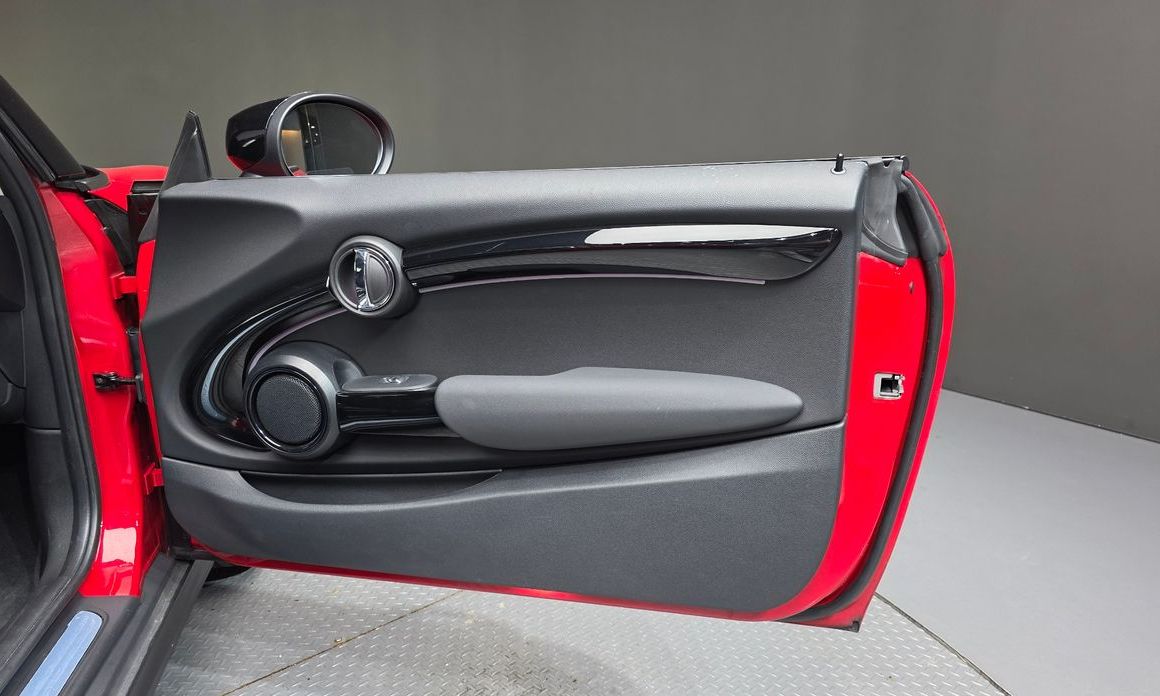 Mini Cooper 2024