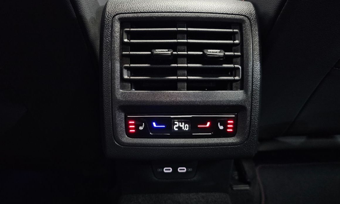 Volkswagen Golf 2024