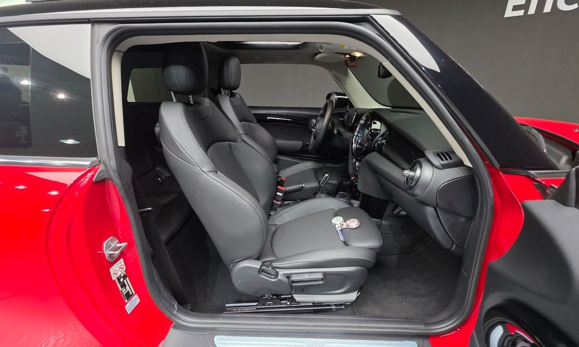 Mini Cooper 2024