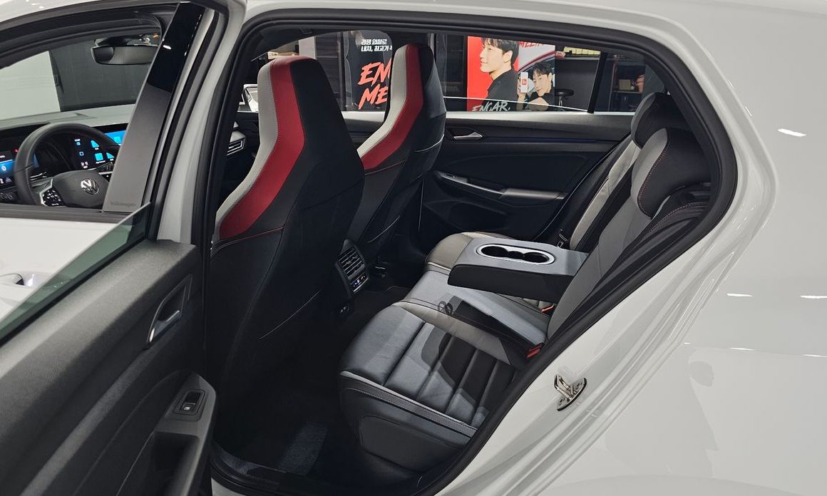 Volkswagen Golf 2024