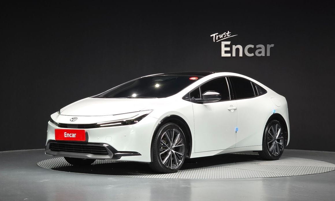 Toyota Prius 2024