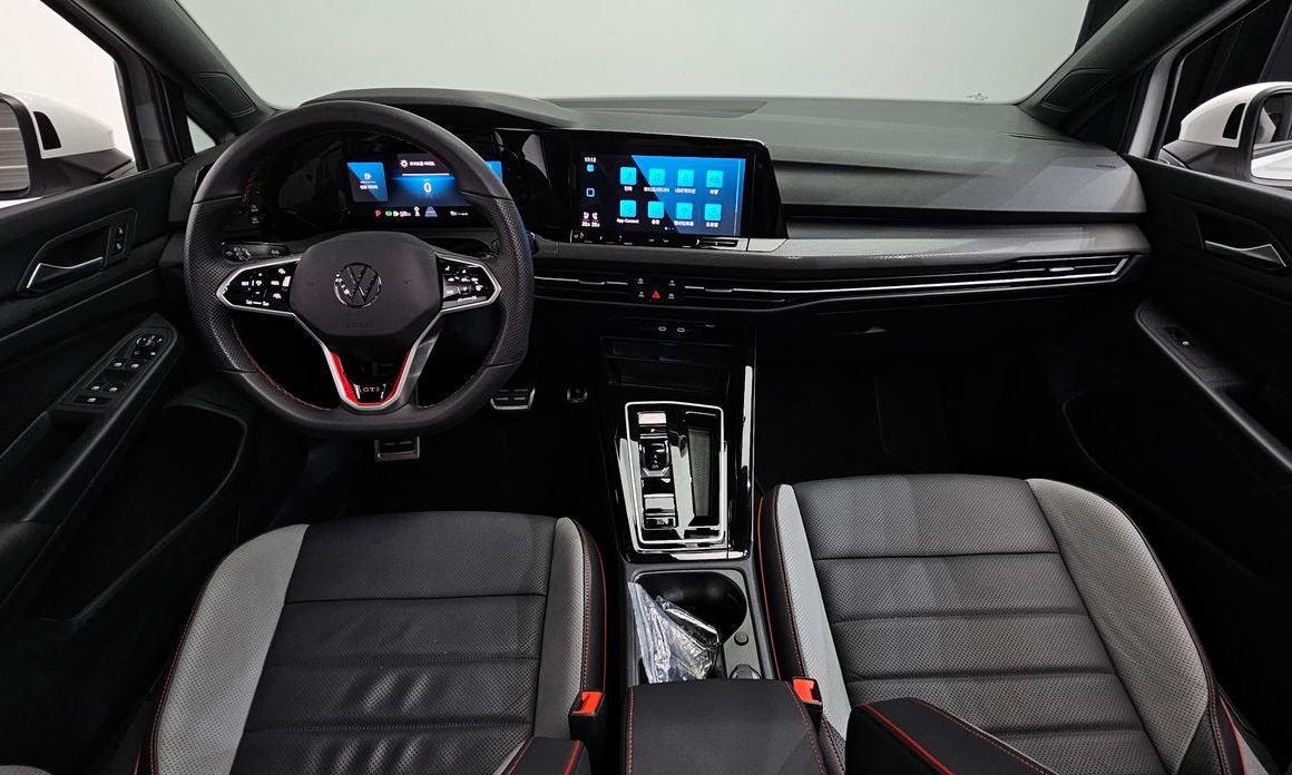 Volkswagen Golf 2024