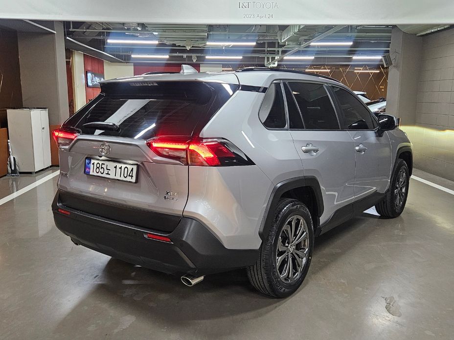 Toyota RAV4 2025