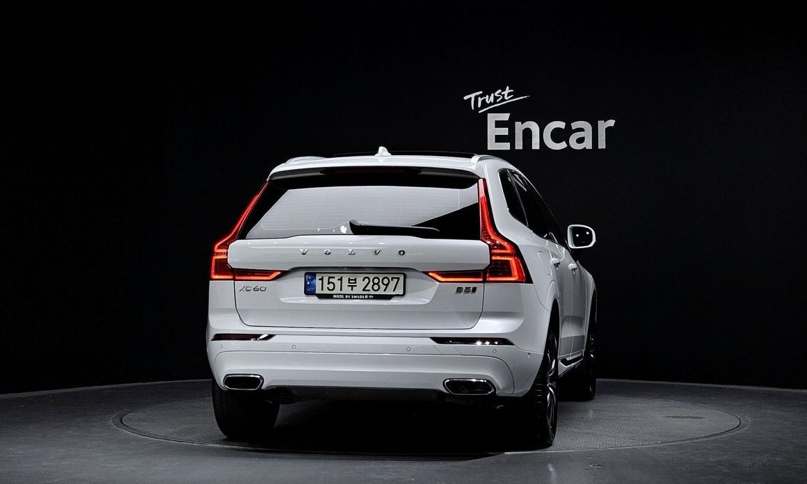 Volvo XC60 2021