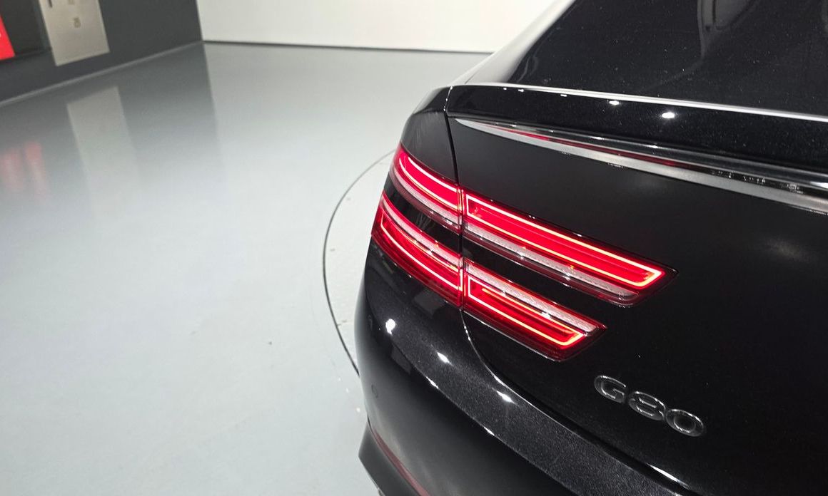 Genesis G80 2023