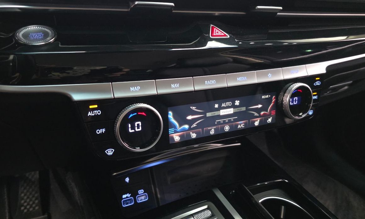 Genesis G80 2023
