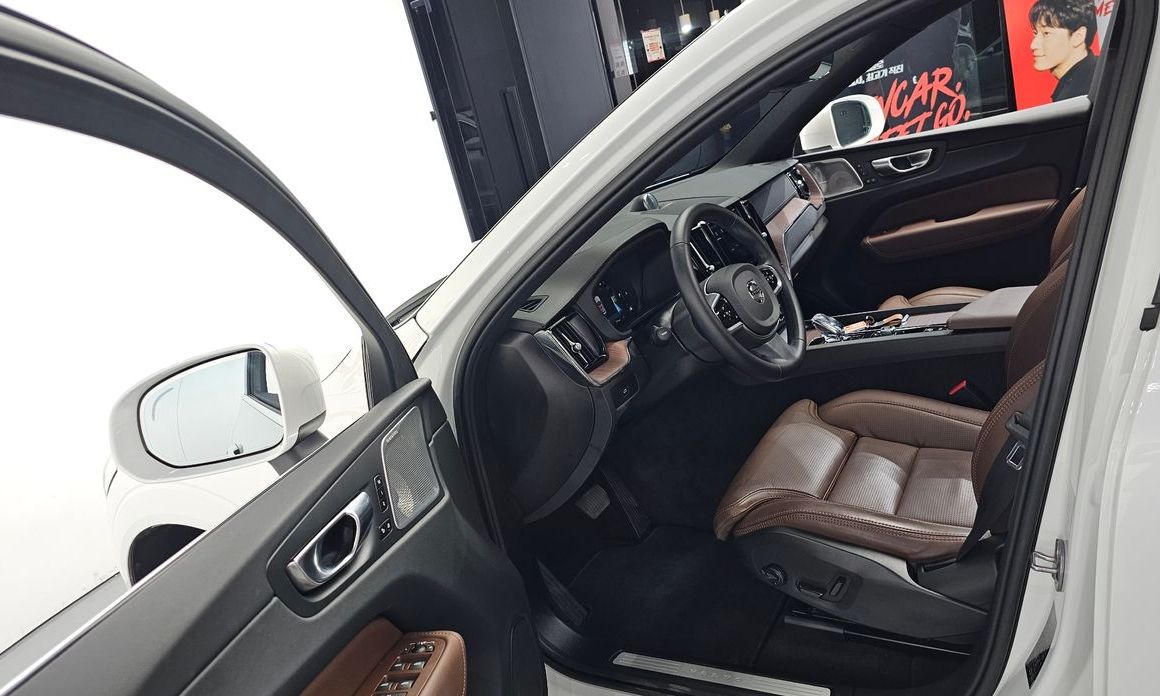Volvo XC60 2023