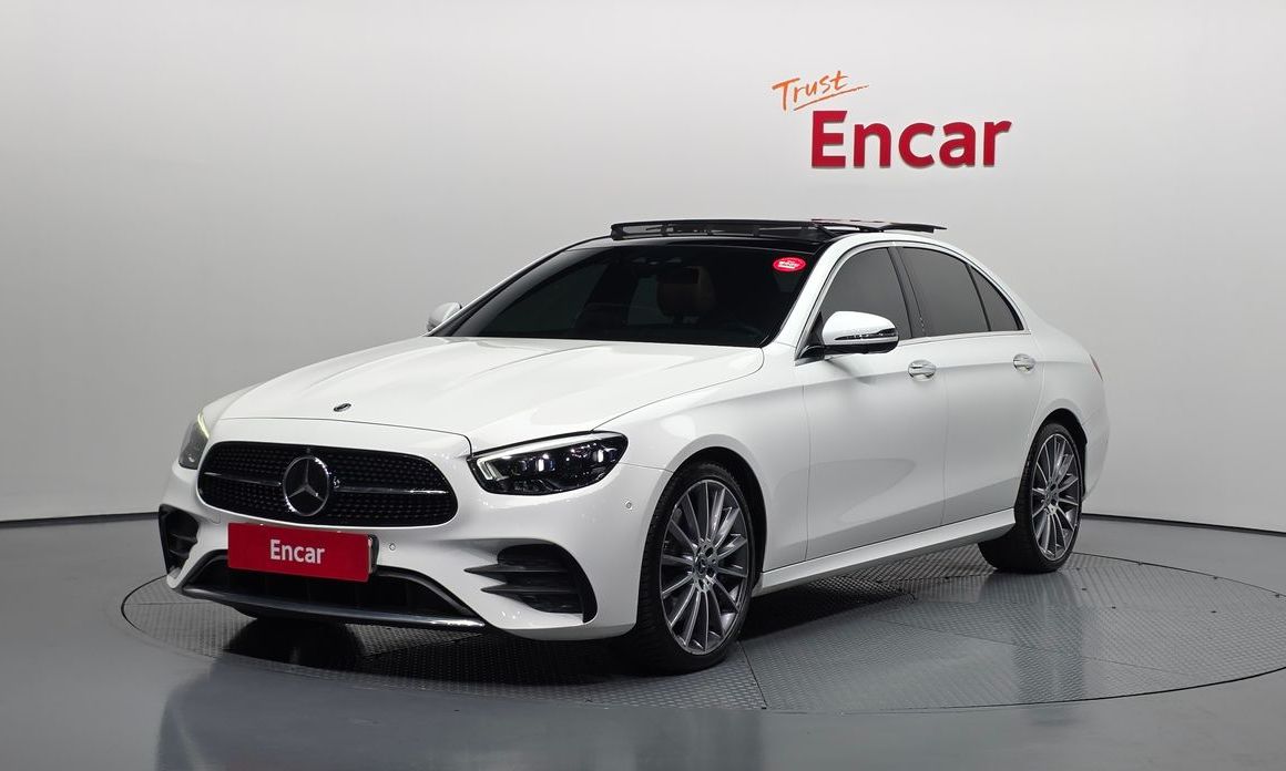 Mercedes-Benz E-Class 2021