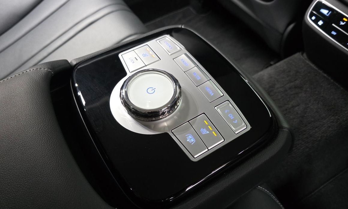 Genesis G80 2023