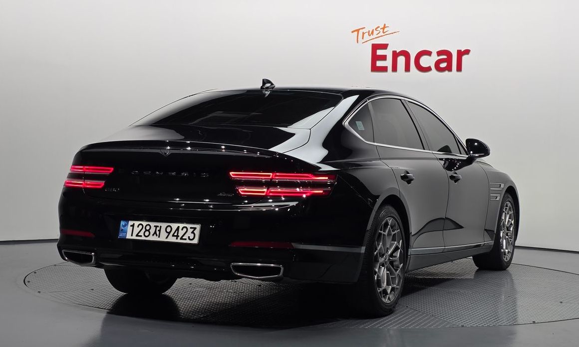 Genesis G80 2023