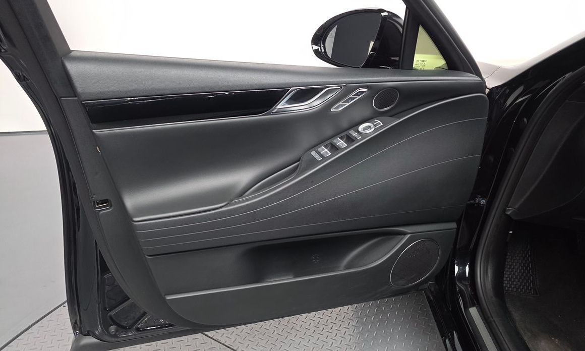 Genesis G80 2023