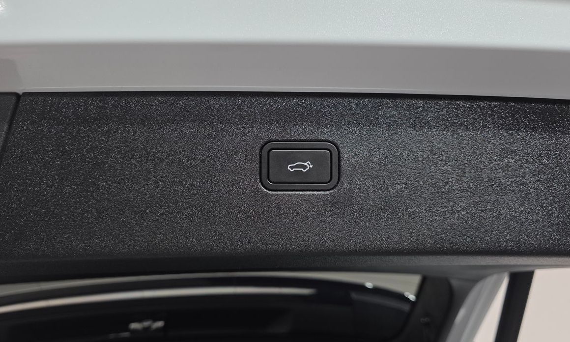 Volvo EX30 2026