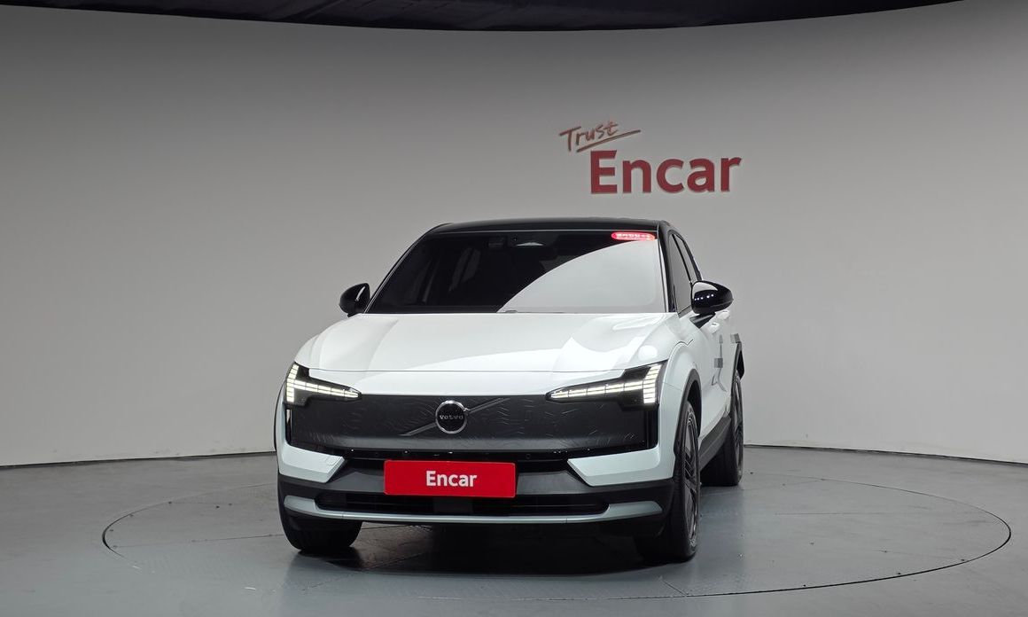Volvo EX30 2026