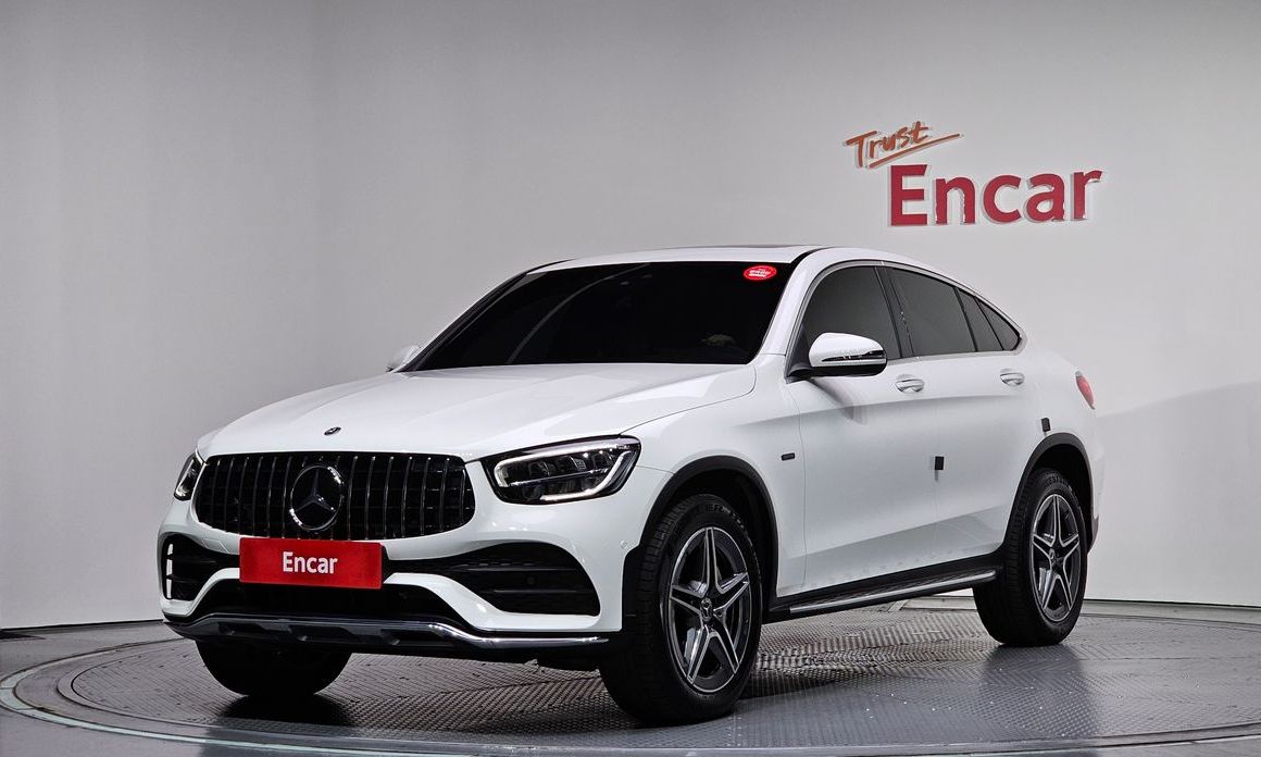 Mercedes-Benz GLC-Class 2021