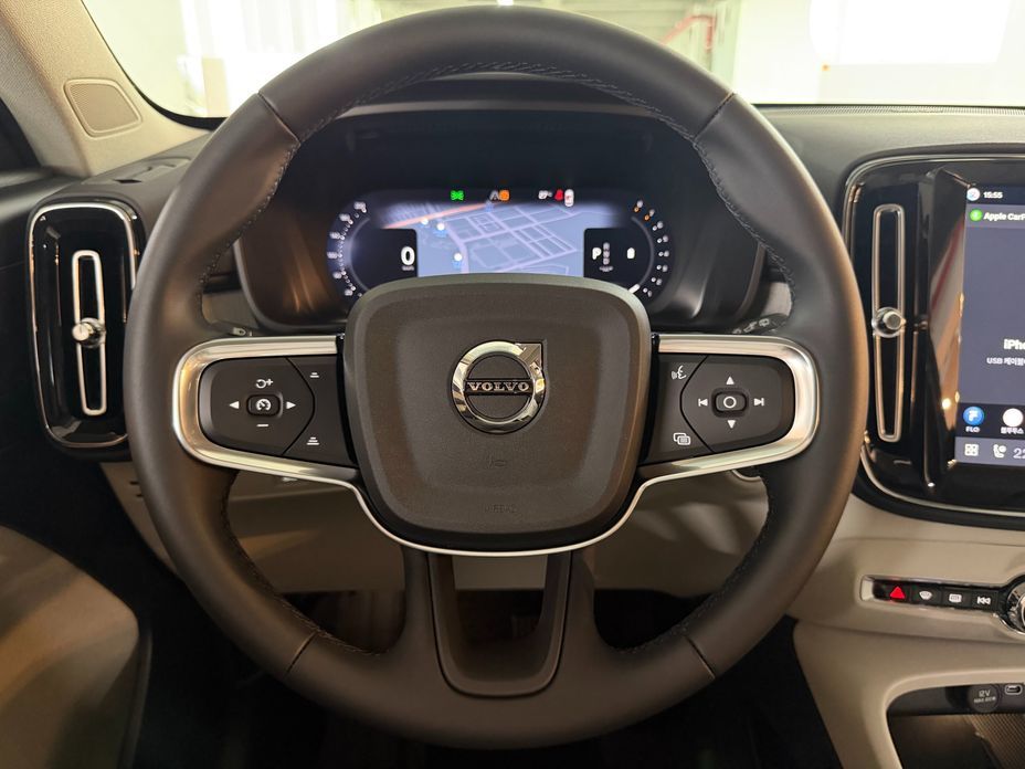 Volvo XC40 2026