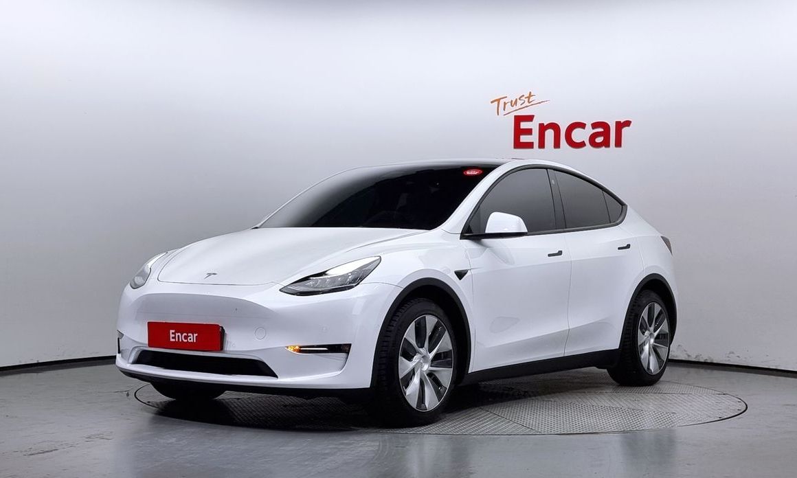 Tesla Model Y 2022