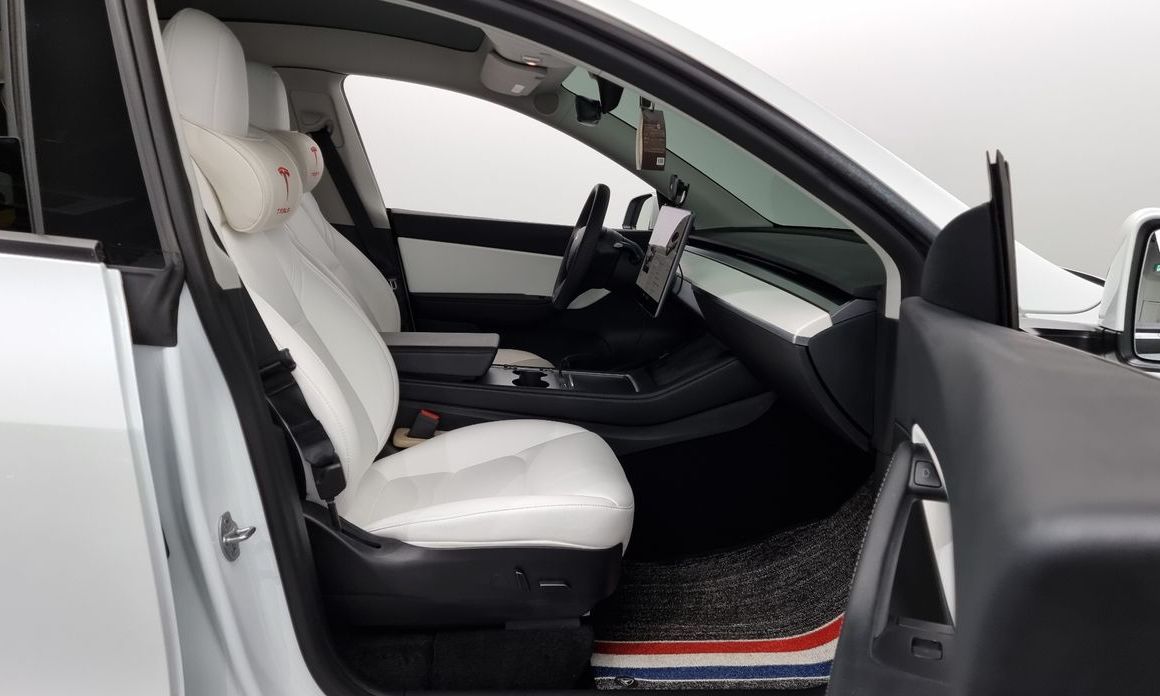 Tesla Model Y 2022