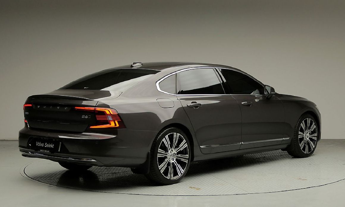 Volvo S90 2024