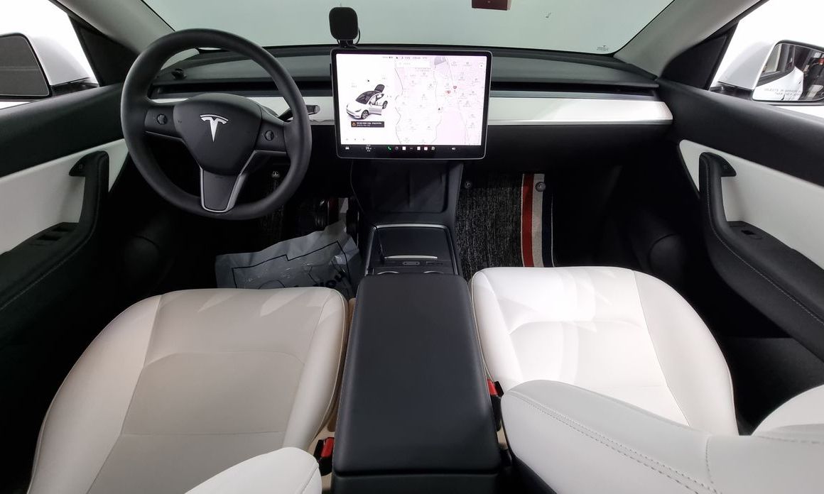 Tesla Model Y 2022