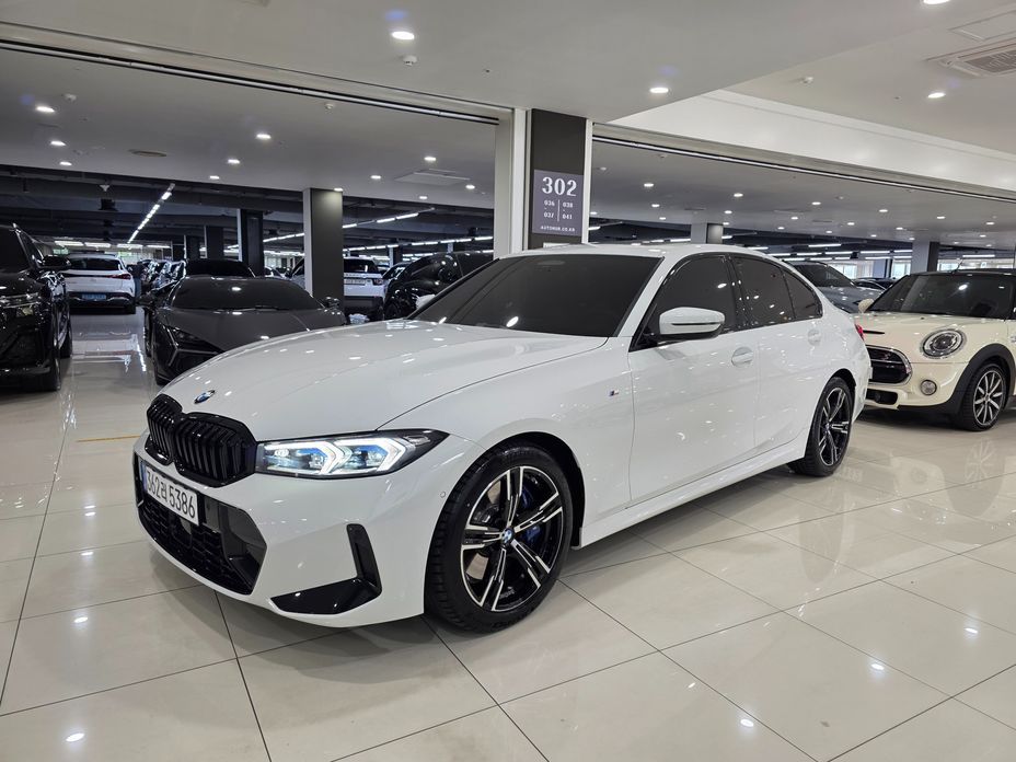 BMW 3-Series 2025