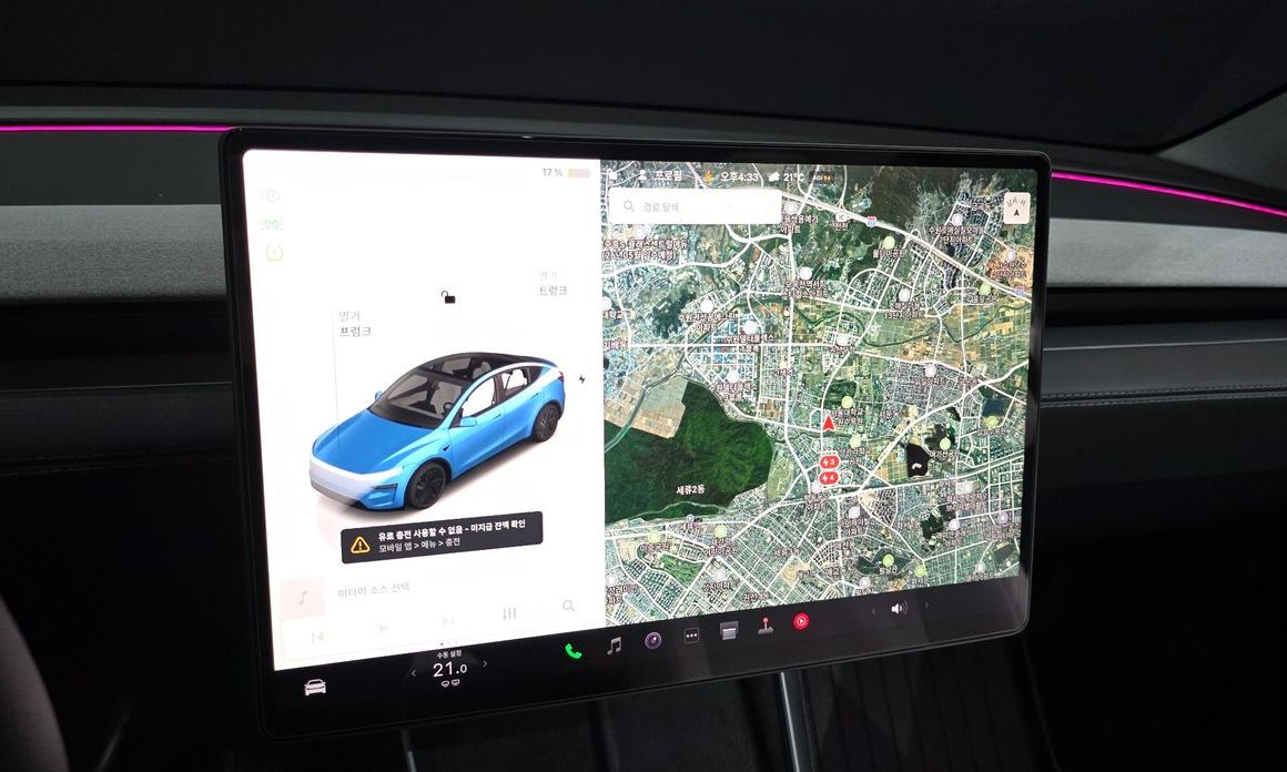 Tesla Model Y 2025