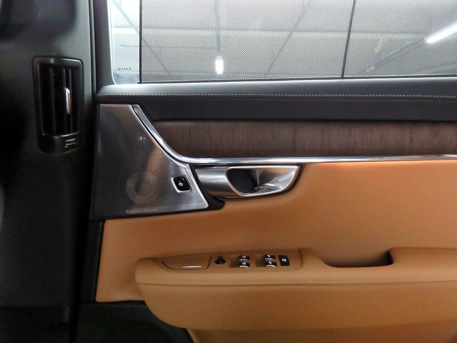 Volvo S90 2024