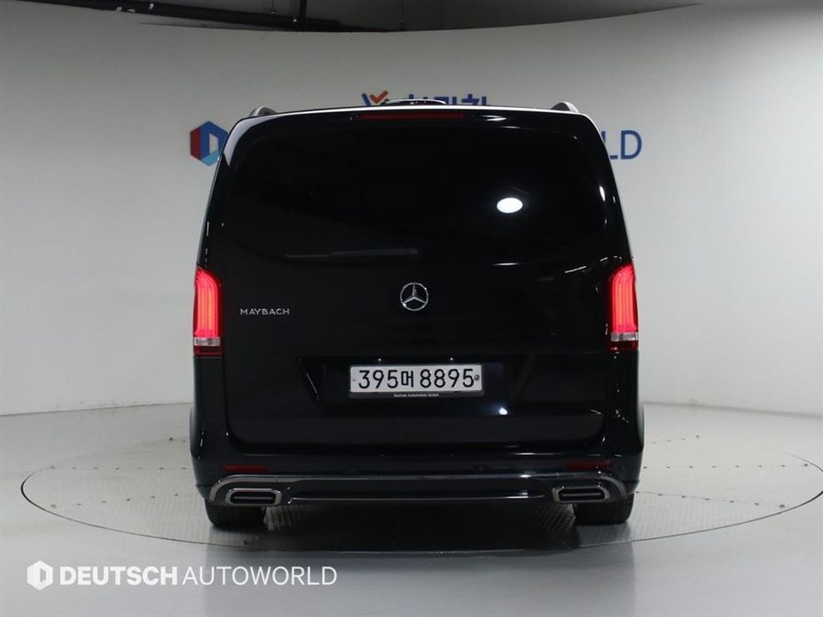 Mercedes-Benz V-Class 2016