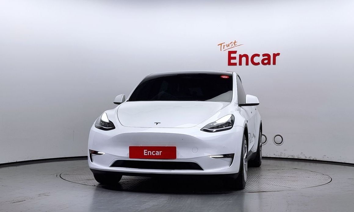 Tesla Model Y 2022