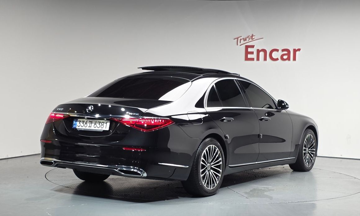 Mercedes-Benz S-Class 2021