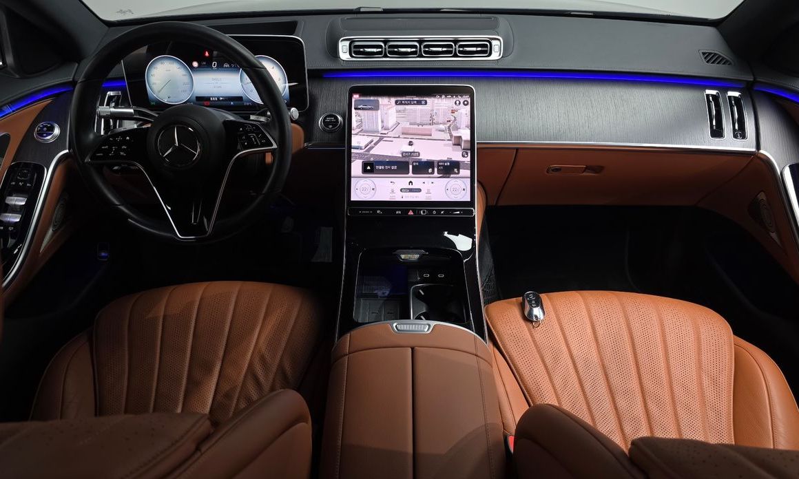 Mercedes-Benz S-Class 2021