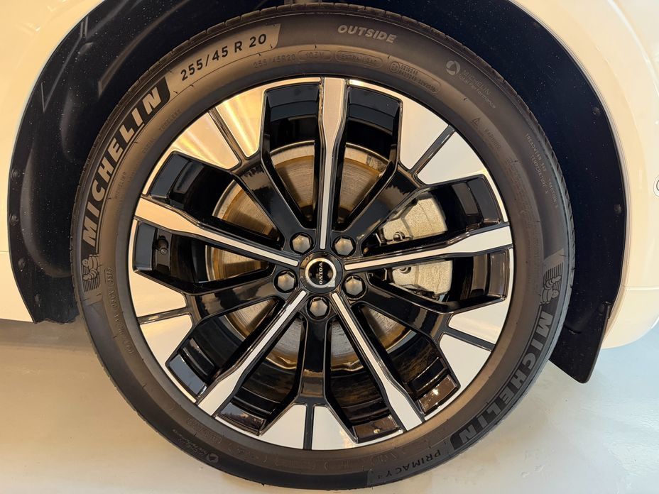 Volvo XC60 2026