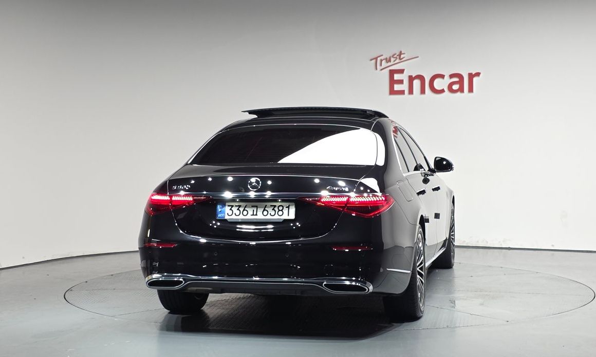 Mercedes-Benz S-Class 2021