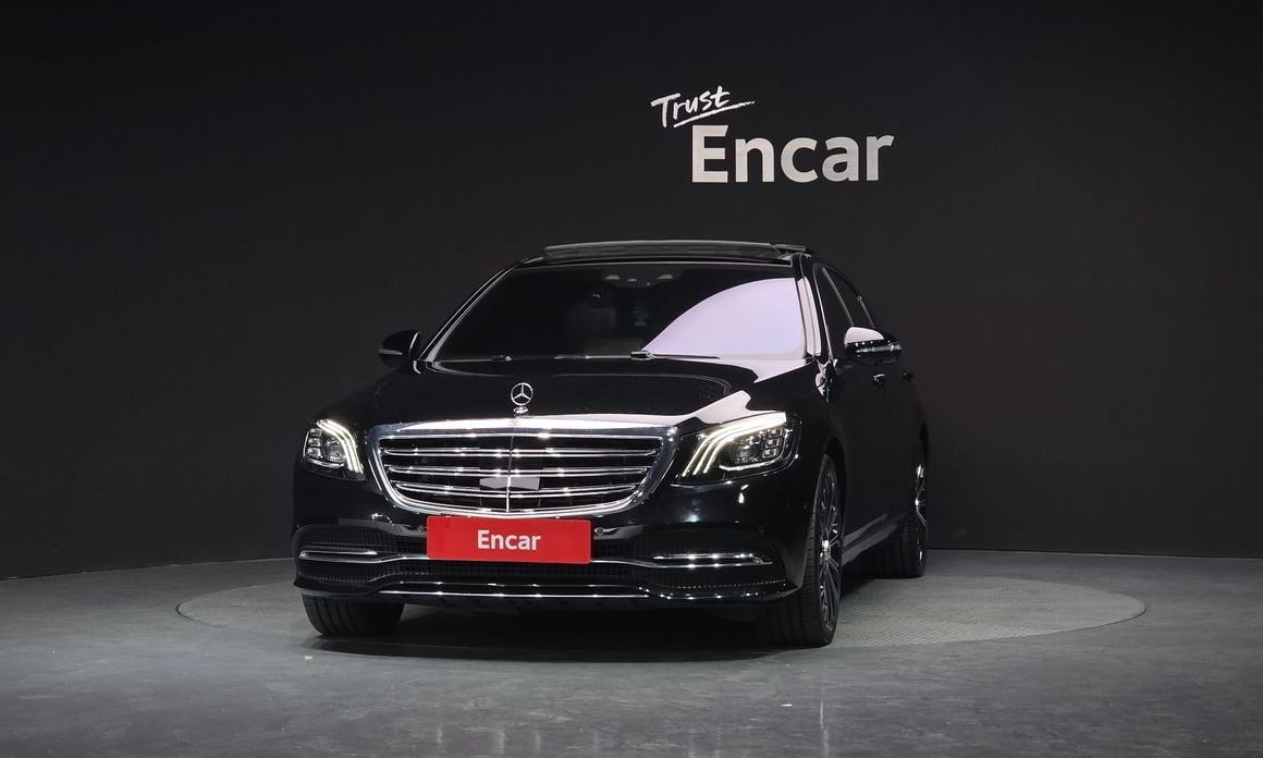 Mercedes-Benz S-Class 2020