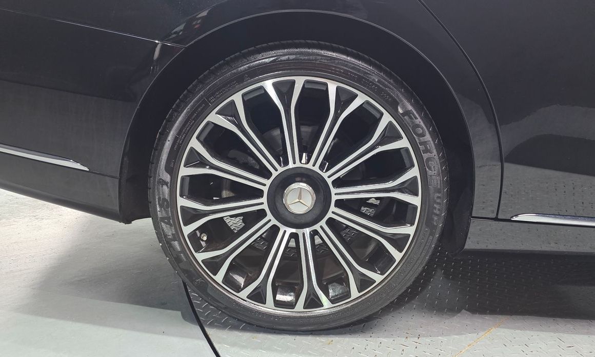 Mercedes-Benz S-Class 2020