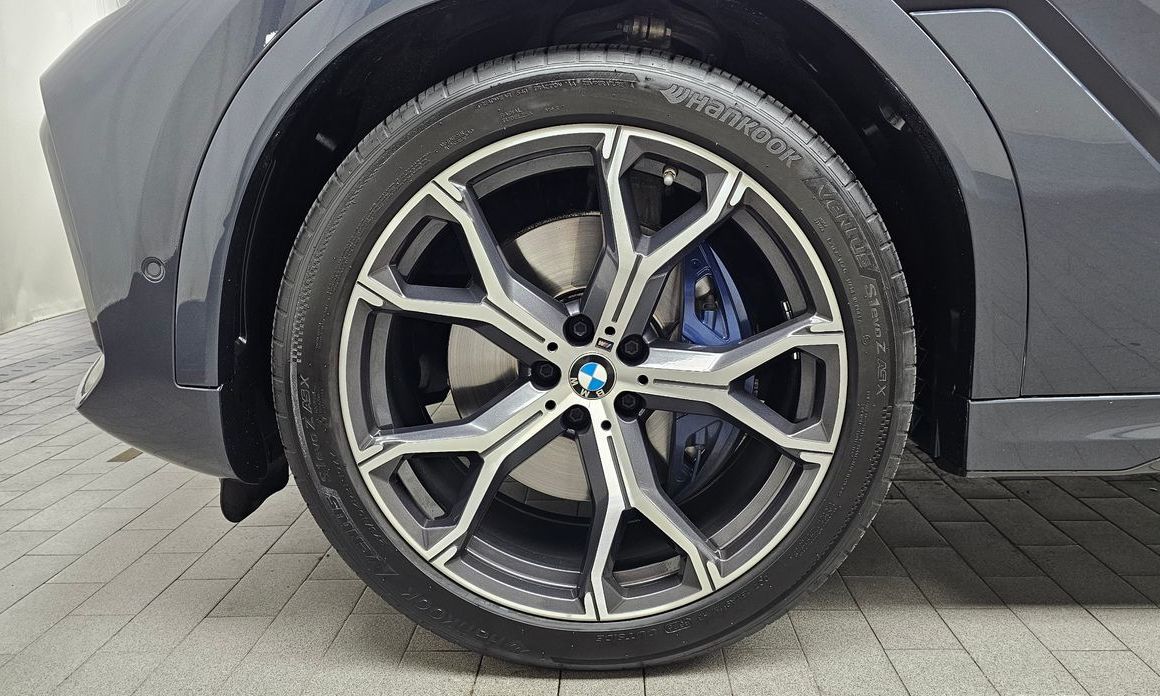 BMW X6 2021