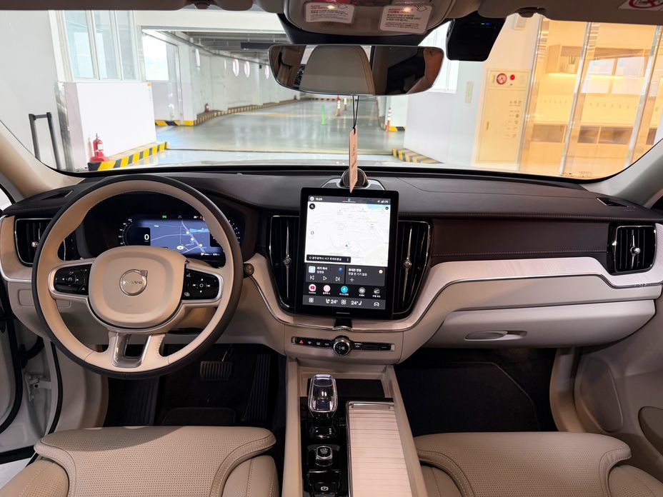 Volvo XC60 2026