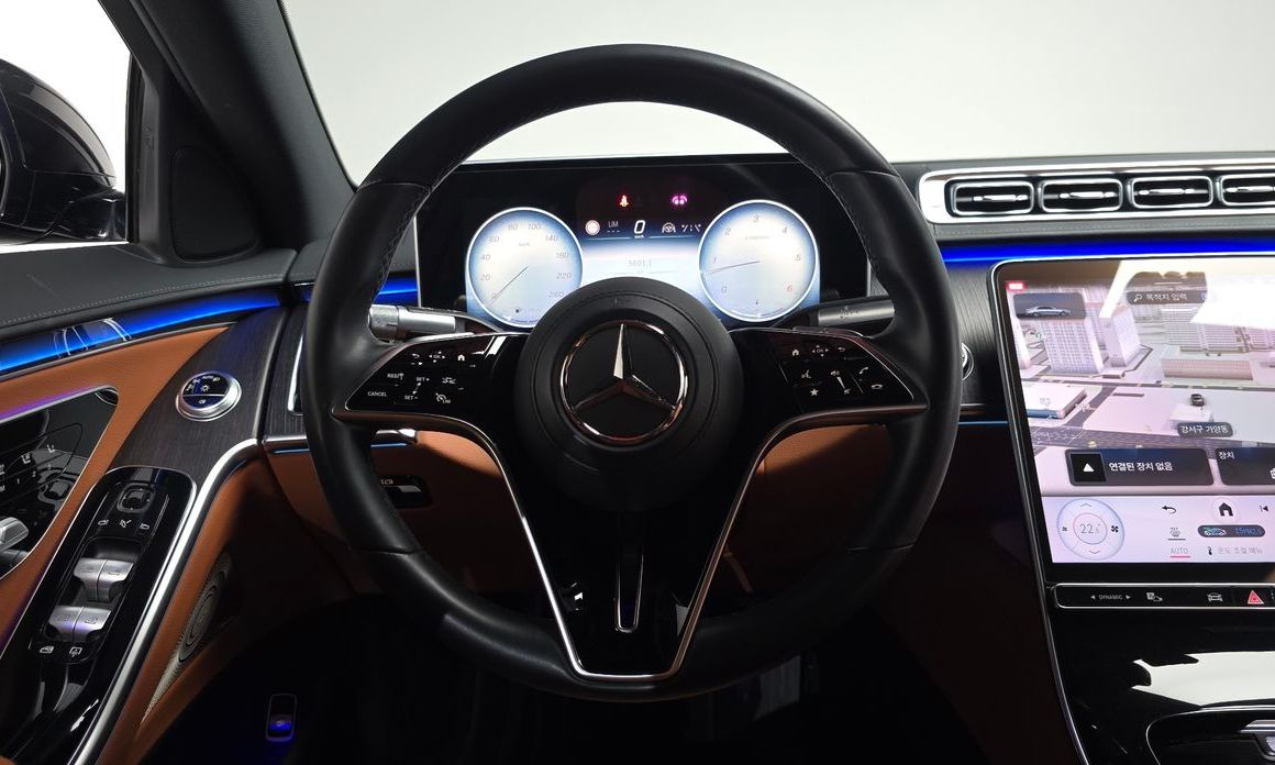 Mercedes-Benz S-Class 2021