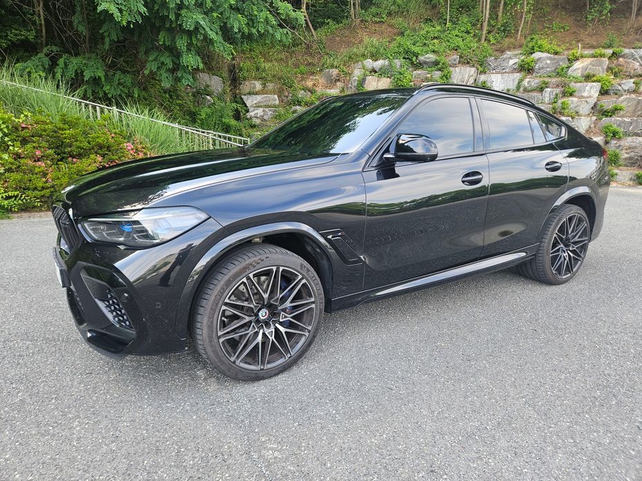 BMW X6M 2023