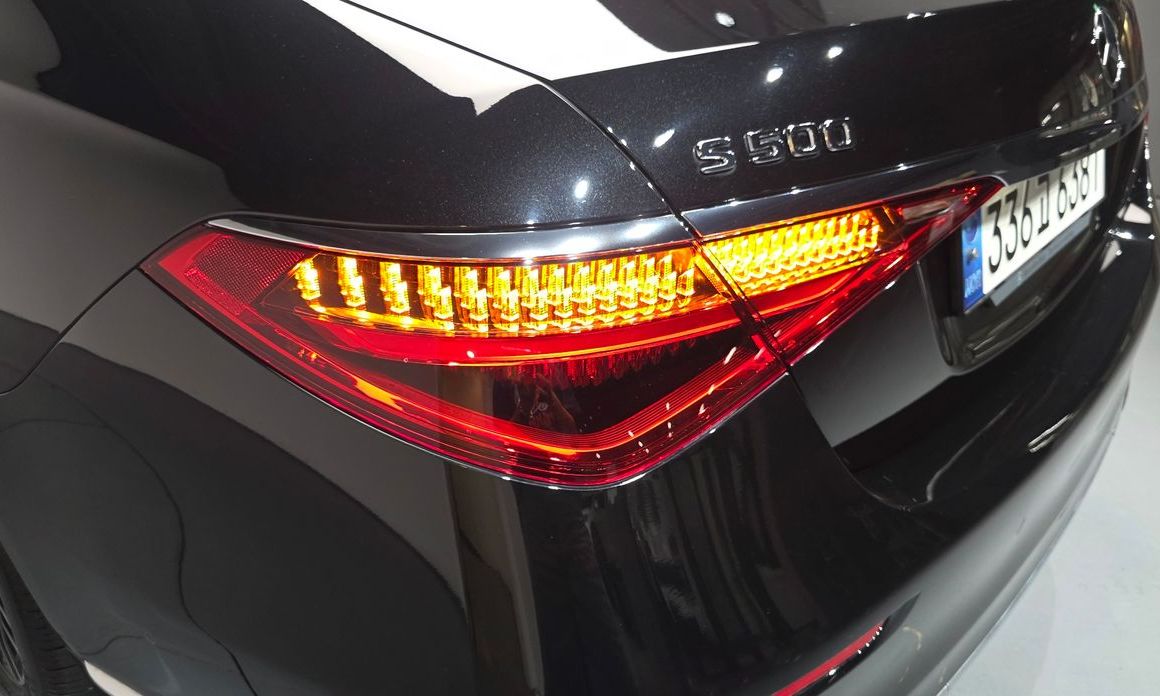 Mercedes-Benz S-Class 2021