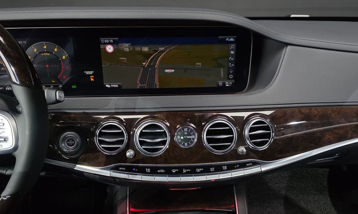 Mercedes-Benz S-Class 2020
