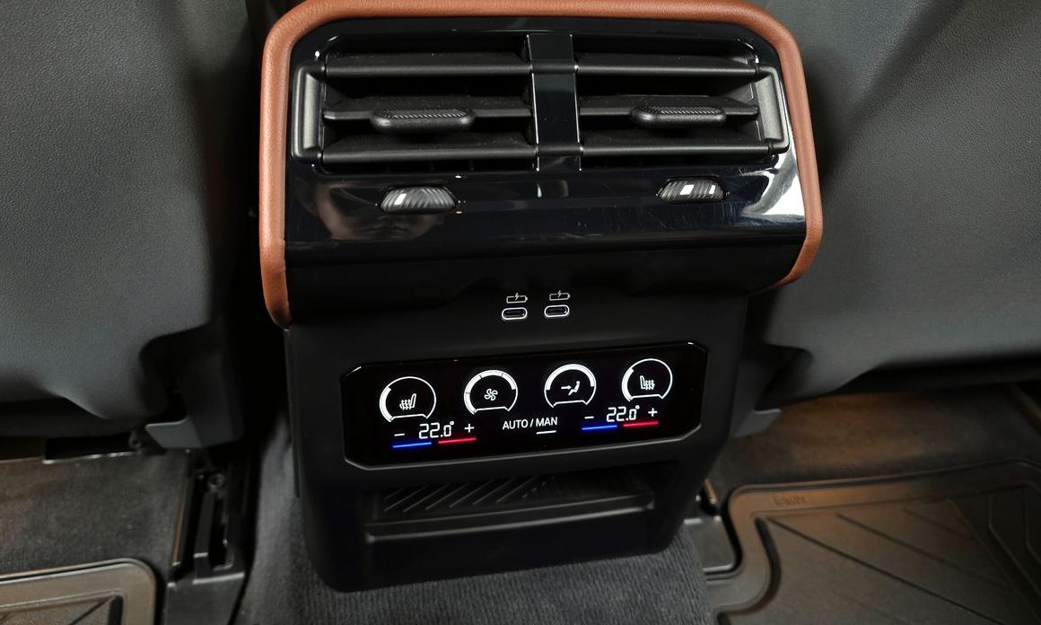 BMW 5-Series 2025