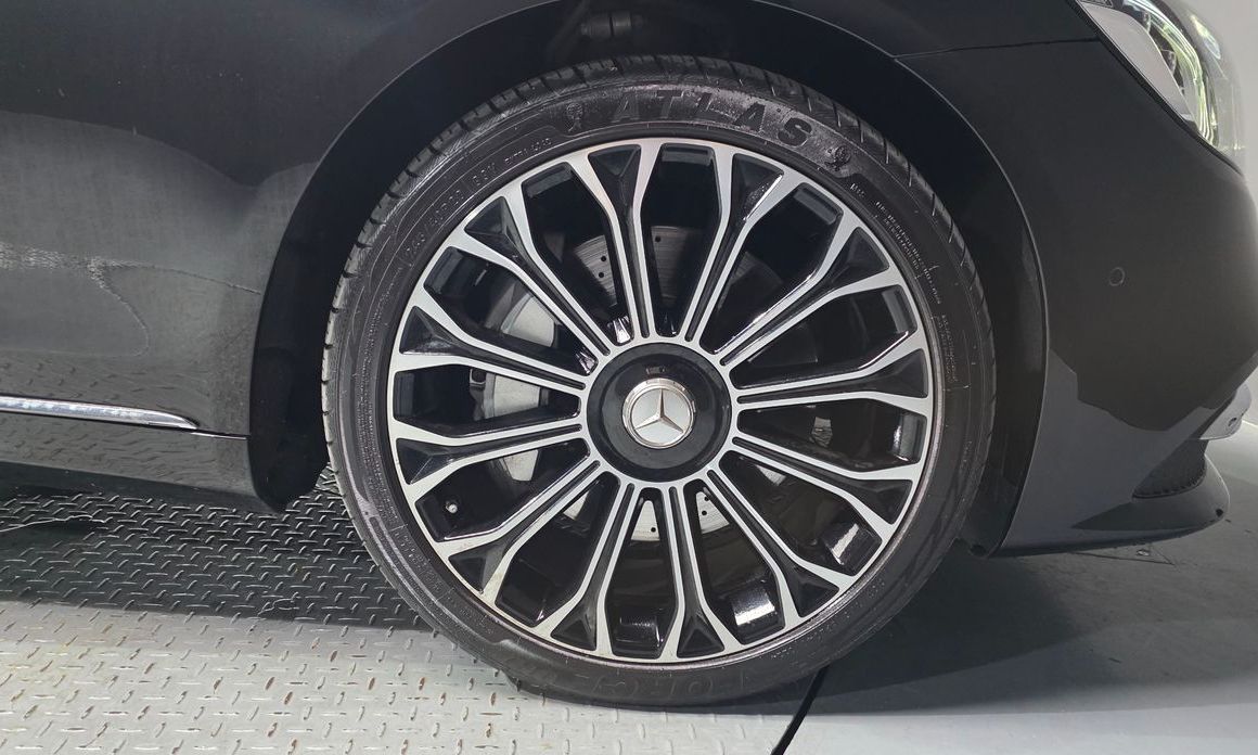 Mercedes-Benz S-Class 2020