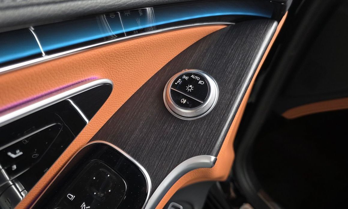 Mercedes-Benz S-Class 2021