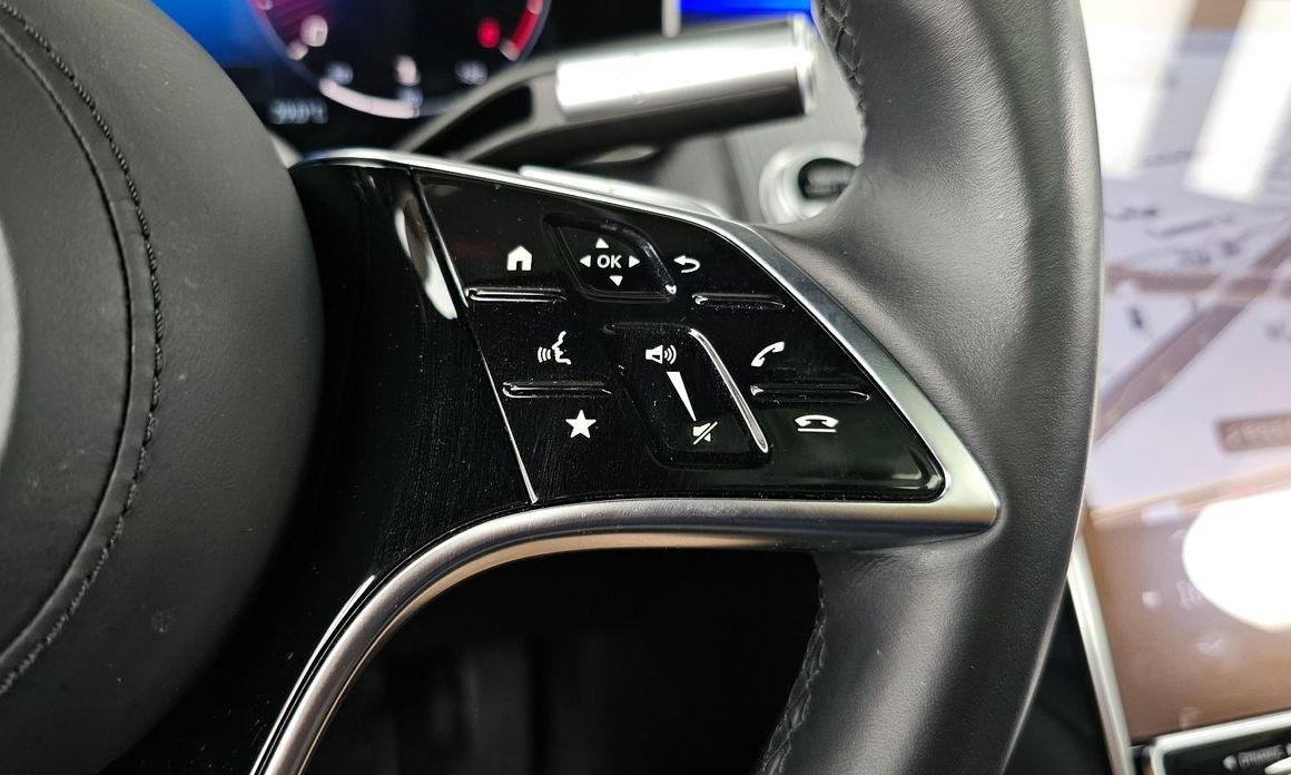 Mercedes-Benz S-Class 2021