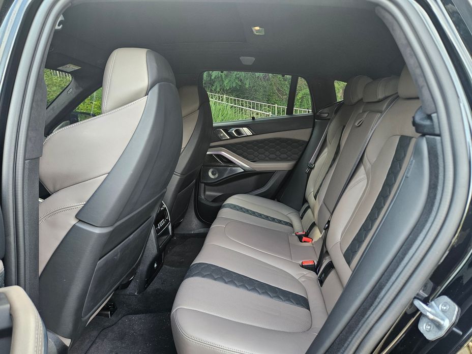 BMW X6M 2023