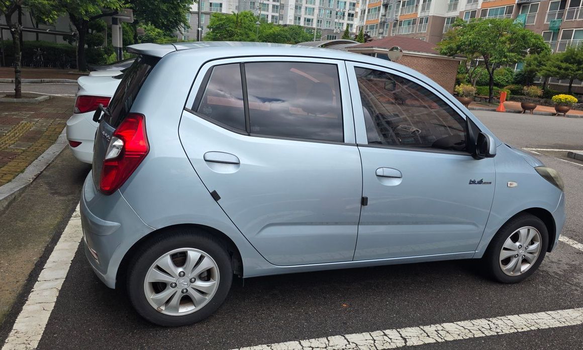 Hyundai BlueOn 2011