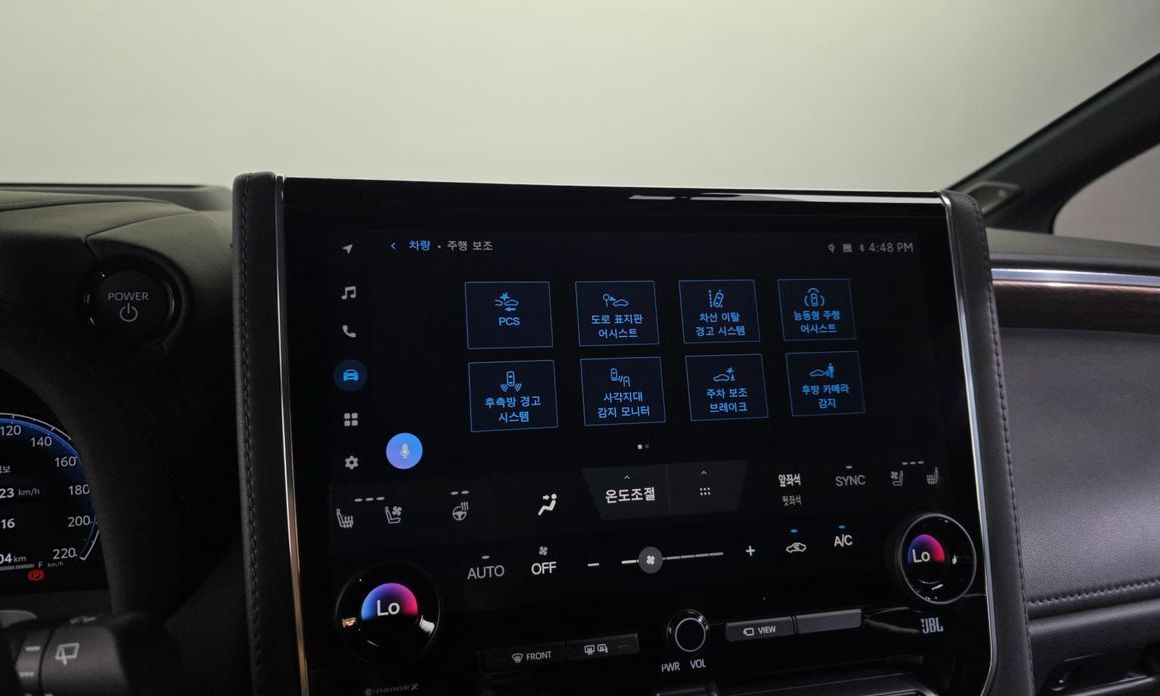 Toyota Alphard 2024