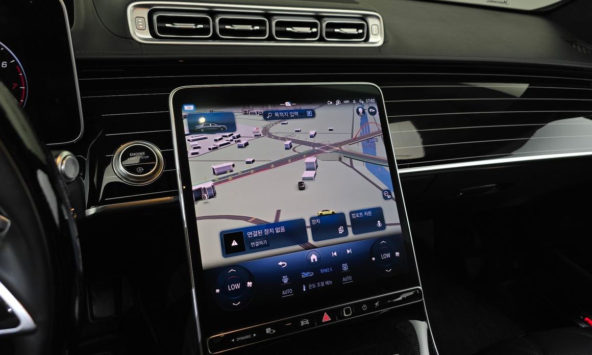 Mercedes-Benz S-Class 2022
