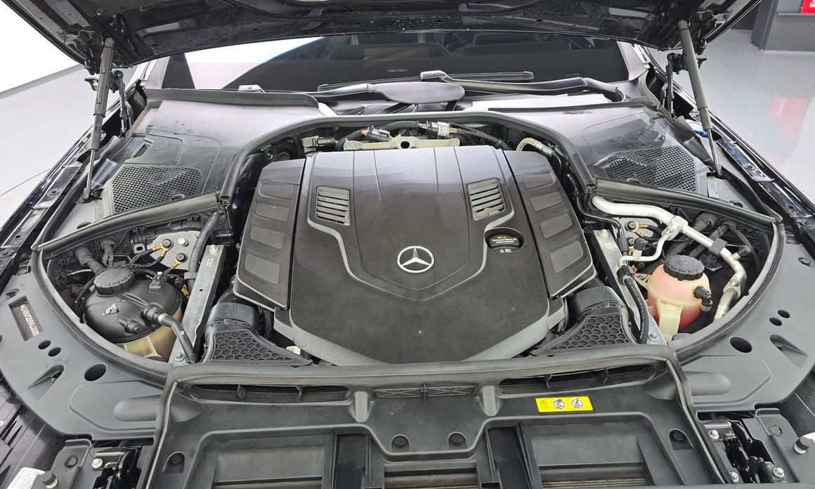 Mercedes-Benz S-Class 2022